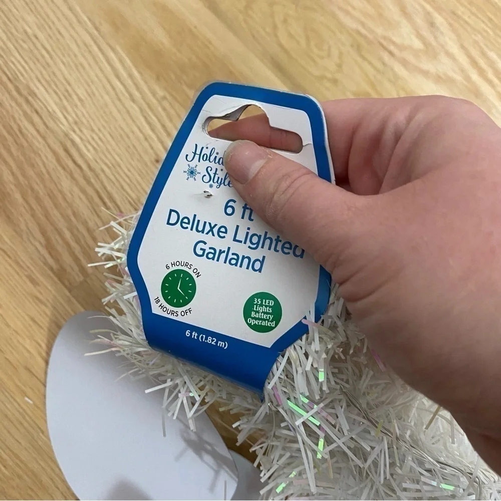 6ft Lighted Holiday Christmas Garland White NEW Decoration